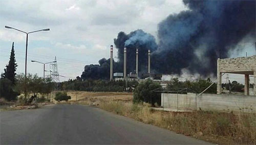 Los terroristas atacan con cohetes la central eléctrica en provincia siria de Hama